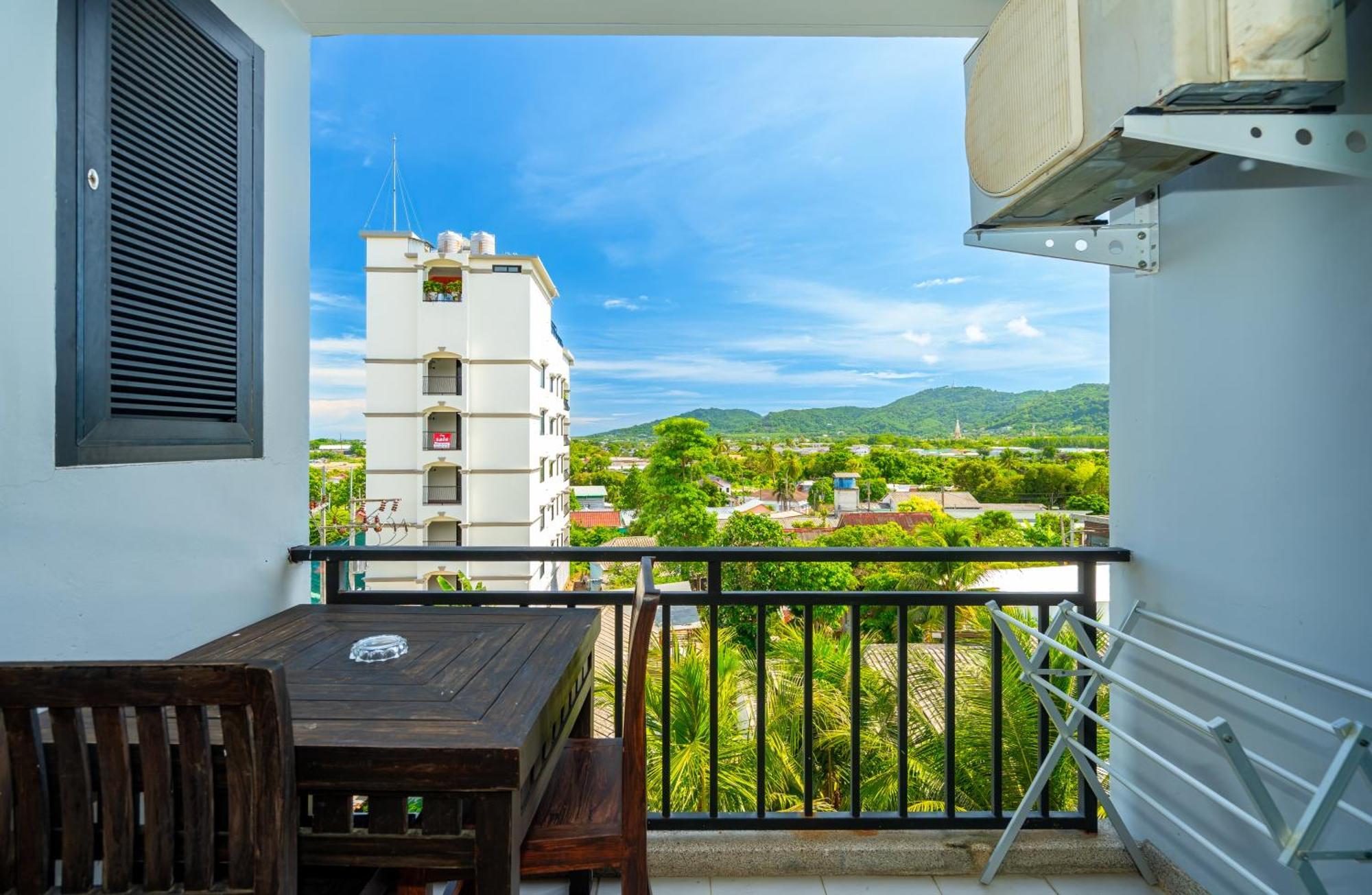 Anchan Boutique Hotel- Sha Plus Чалонг Екстериор снимка