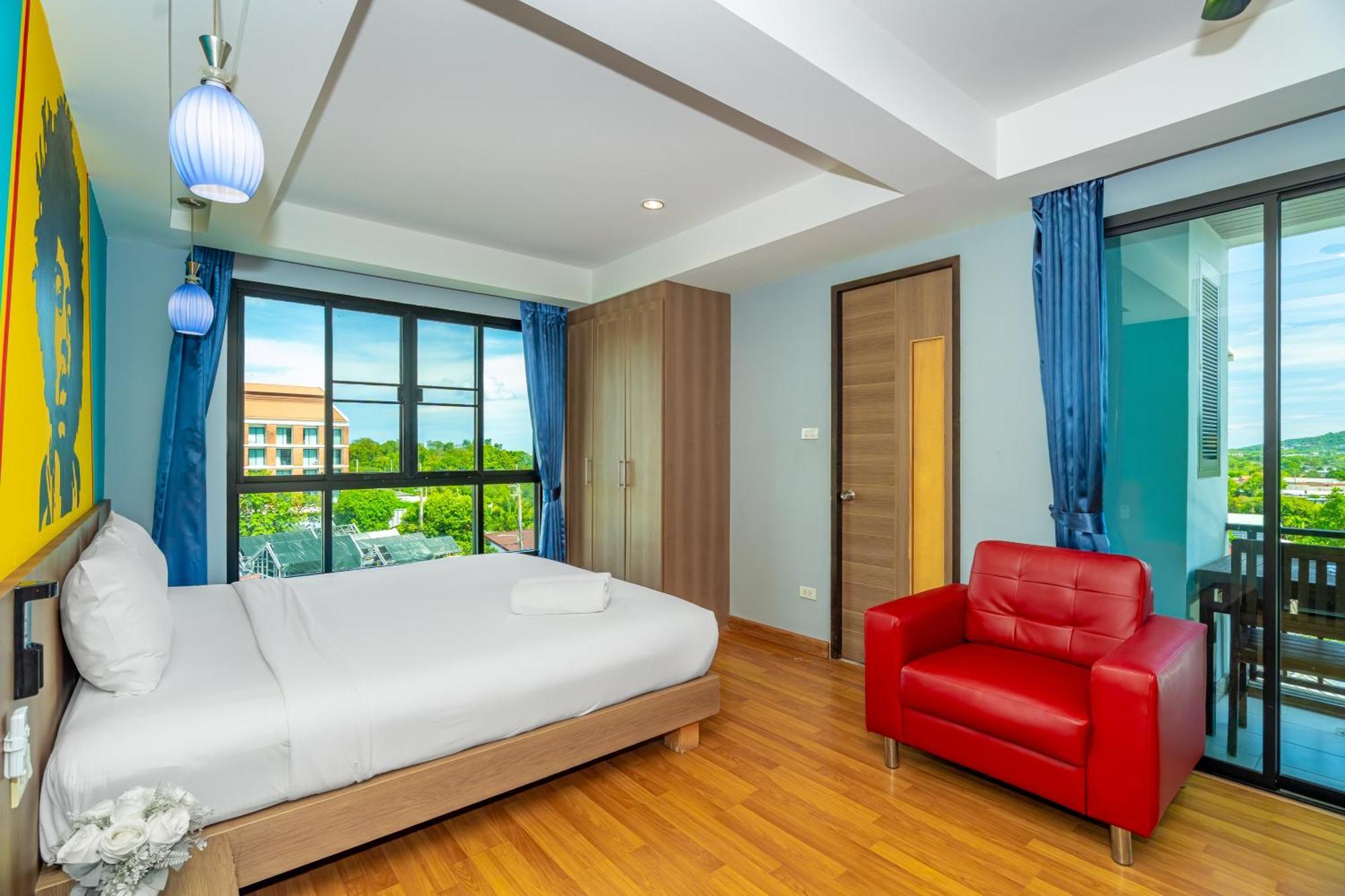 Anchan Boutique Hotel- Sha Plus Чалонг Екстериор снимка