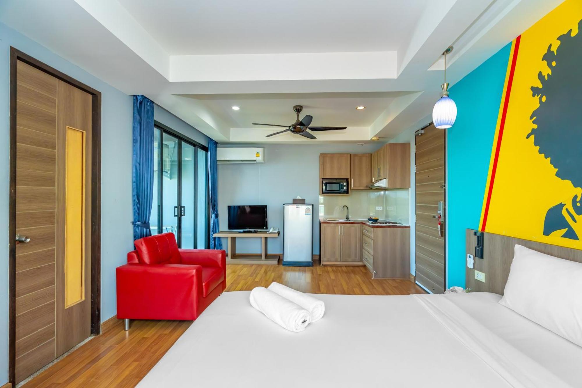 Anchan Boutique Hotel- Sha Plus Чалонг Екстериор снимка