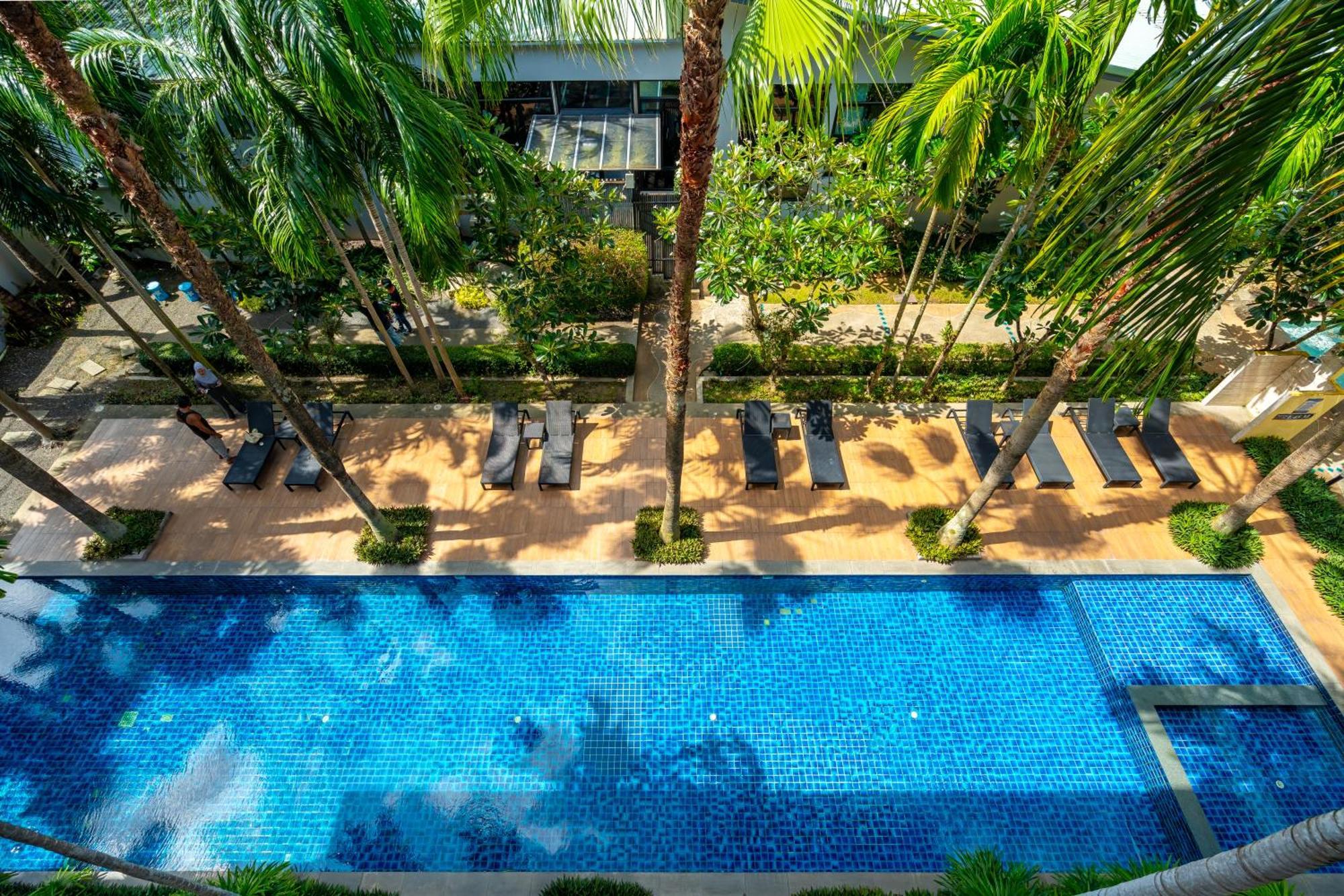 Anchan Boutique Hotel- Sha Plus Чалонг Екстериор снимка